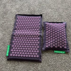 Pranamat ECO Massage Set
Mat + Pillow